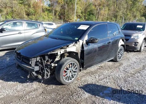 2013 Volkswagen Gti 2-Door z USA, uszkodzony, nr VIN WVWED7AJ3DW104804